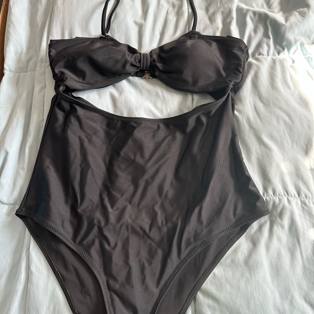 Cupshe Womens One Piece Swimsuit Size Medium Black Cut-Out Sexy